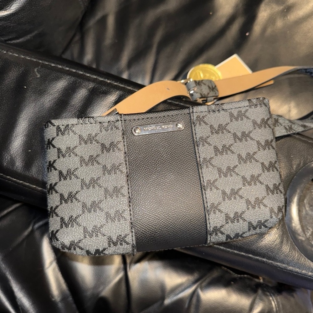 Michael Kors Black and Gray Signature Wristlet